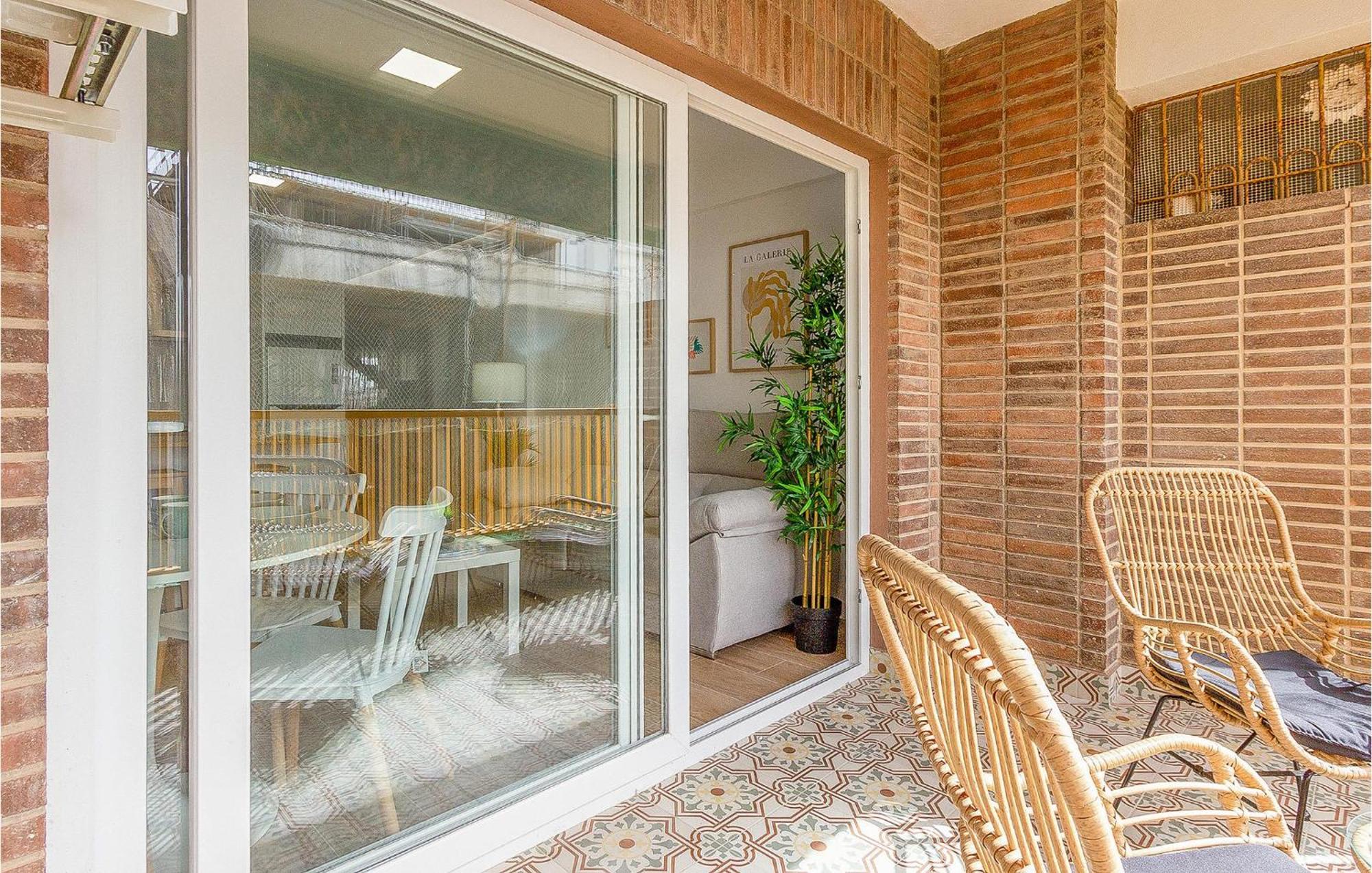 Lovely Apartment In Santa Pola With Kitchen Exteriér fotografie