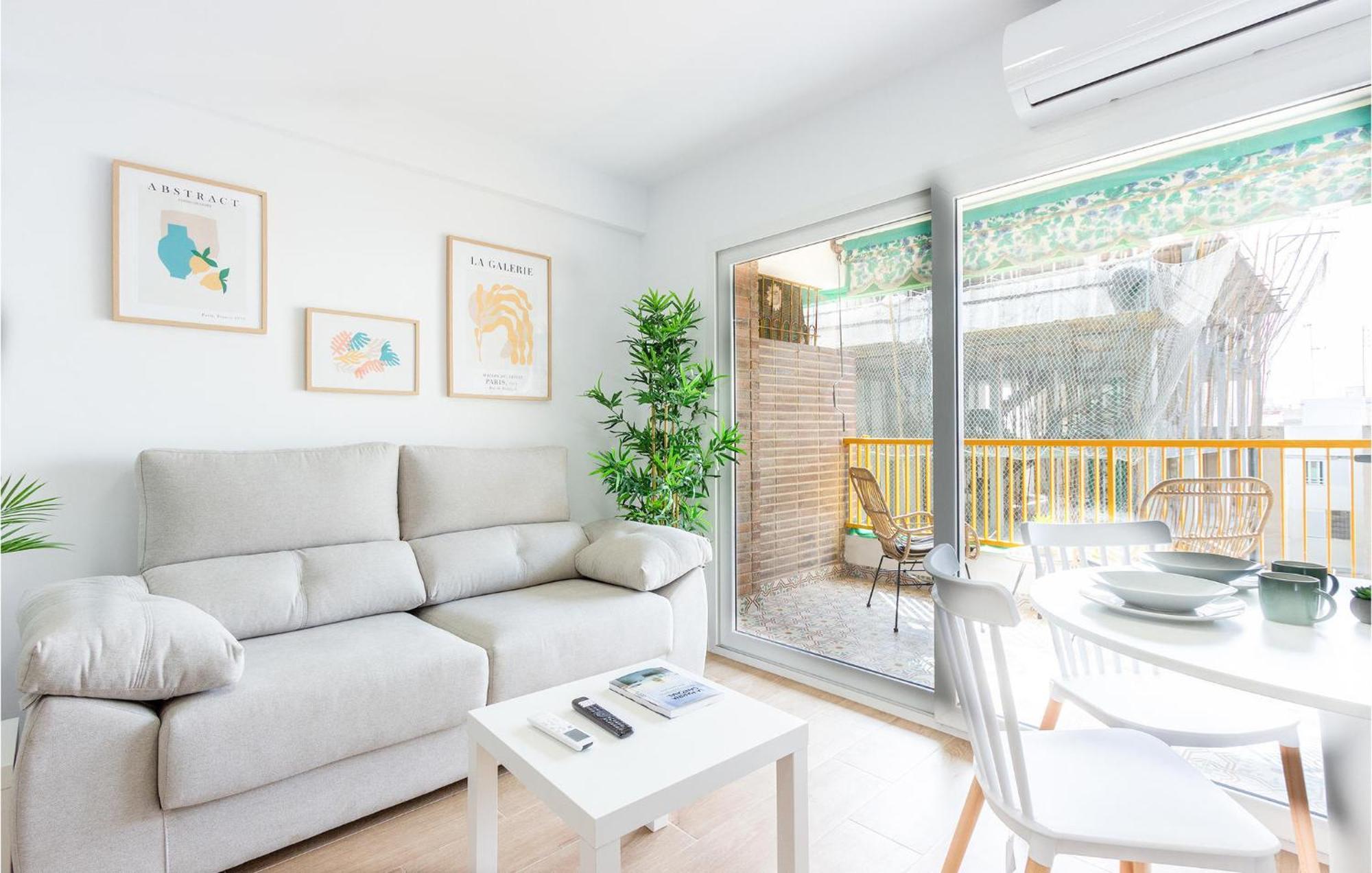 Lovely Apartment In Santa Pola With Kitchen Exteriér fotografie
