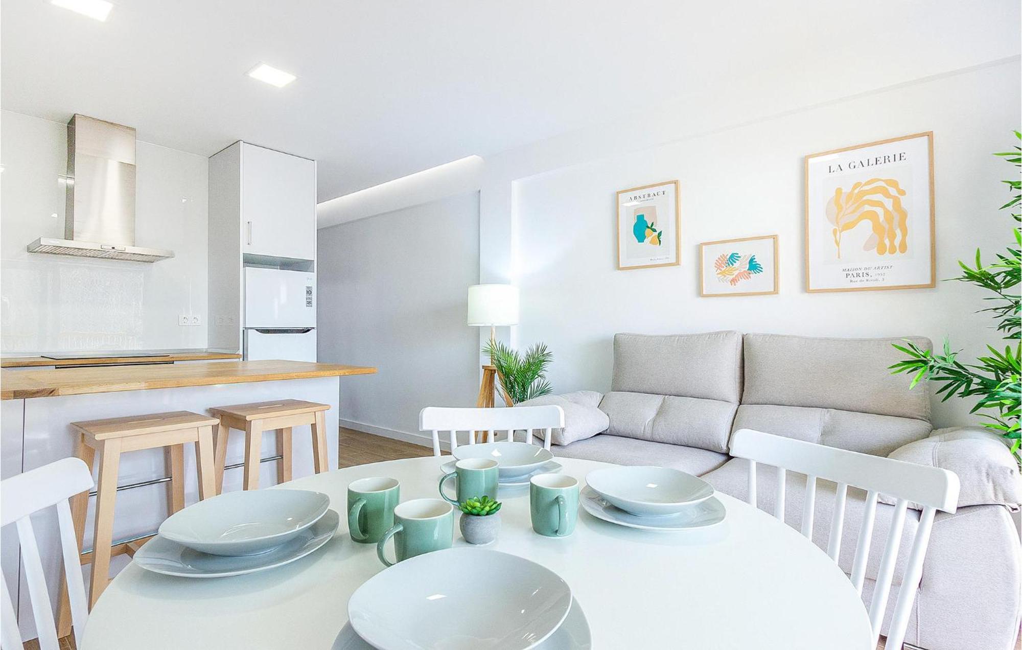 Lovely Apartment In Santa Pola With Kitchen Exteriér fotografie